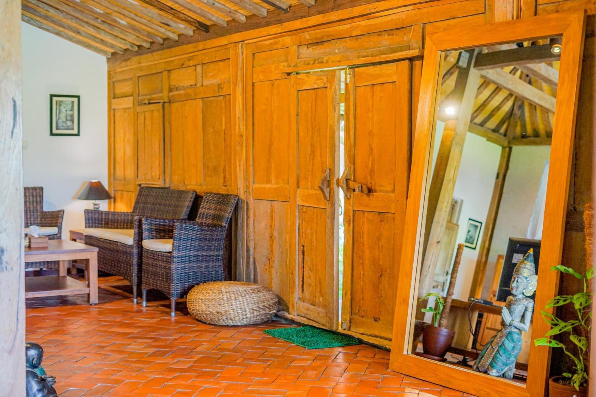Villa Blue Steps Jogjacarta Exterior foto